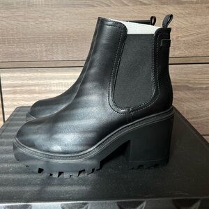 Fall Boots Urban Outfitters